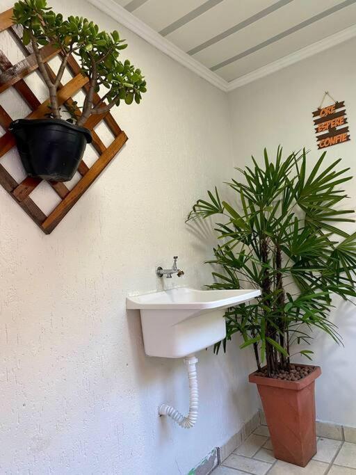 Hospedagem Mae Aparecida - Casa Экстерьер фото